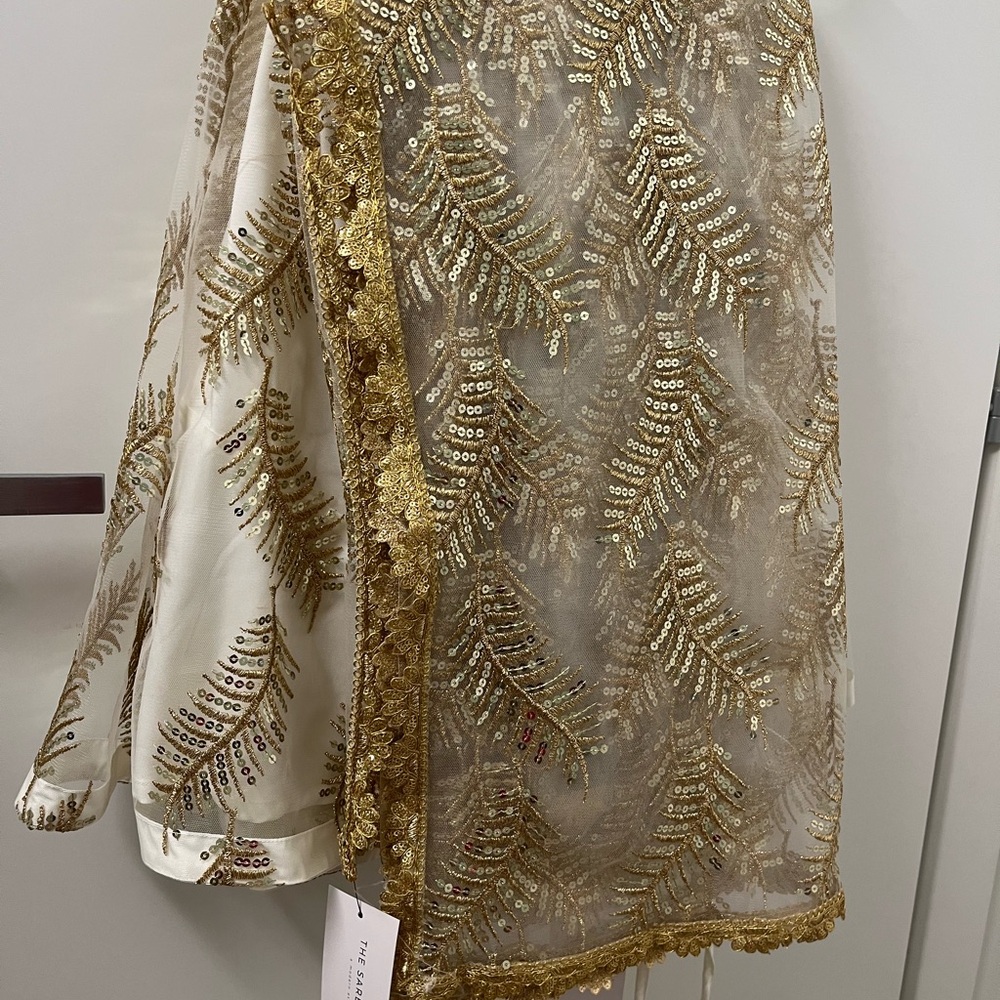 The Saree Room Lehenga Skirt and Dupatta set in cream. Tags attached.